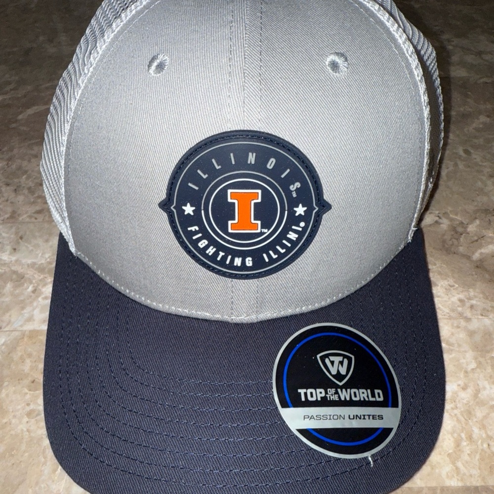 Men's Top of the World Gray/Navy Illinois Fighting Illini Rob Trucker Adjustable